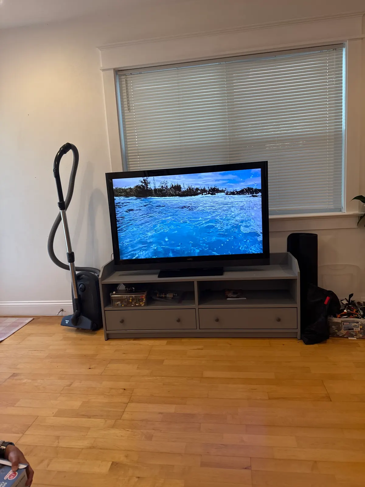 LG TV