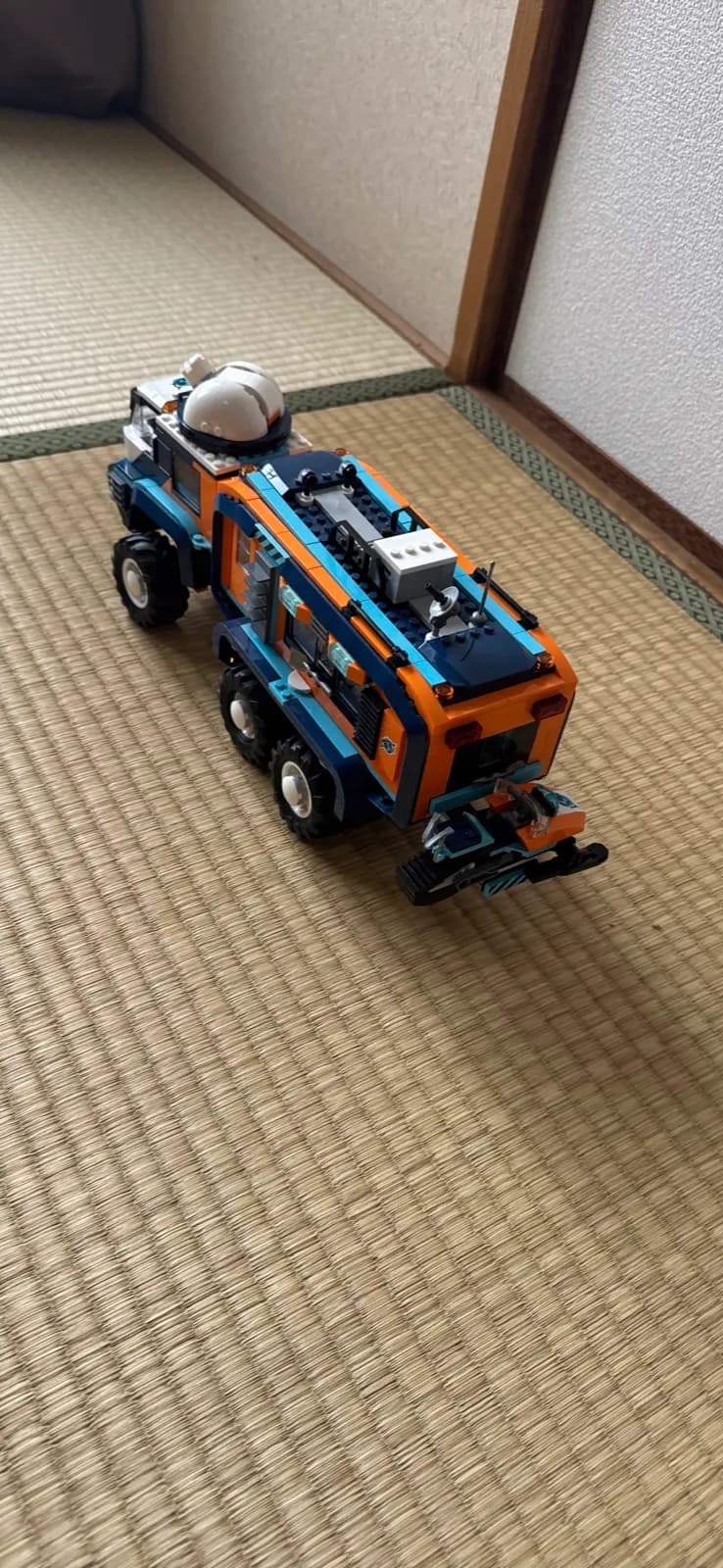 LEGO City Space Research Rover 60348 - photo 3